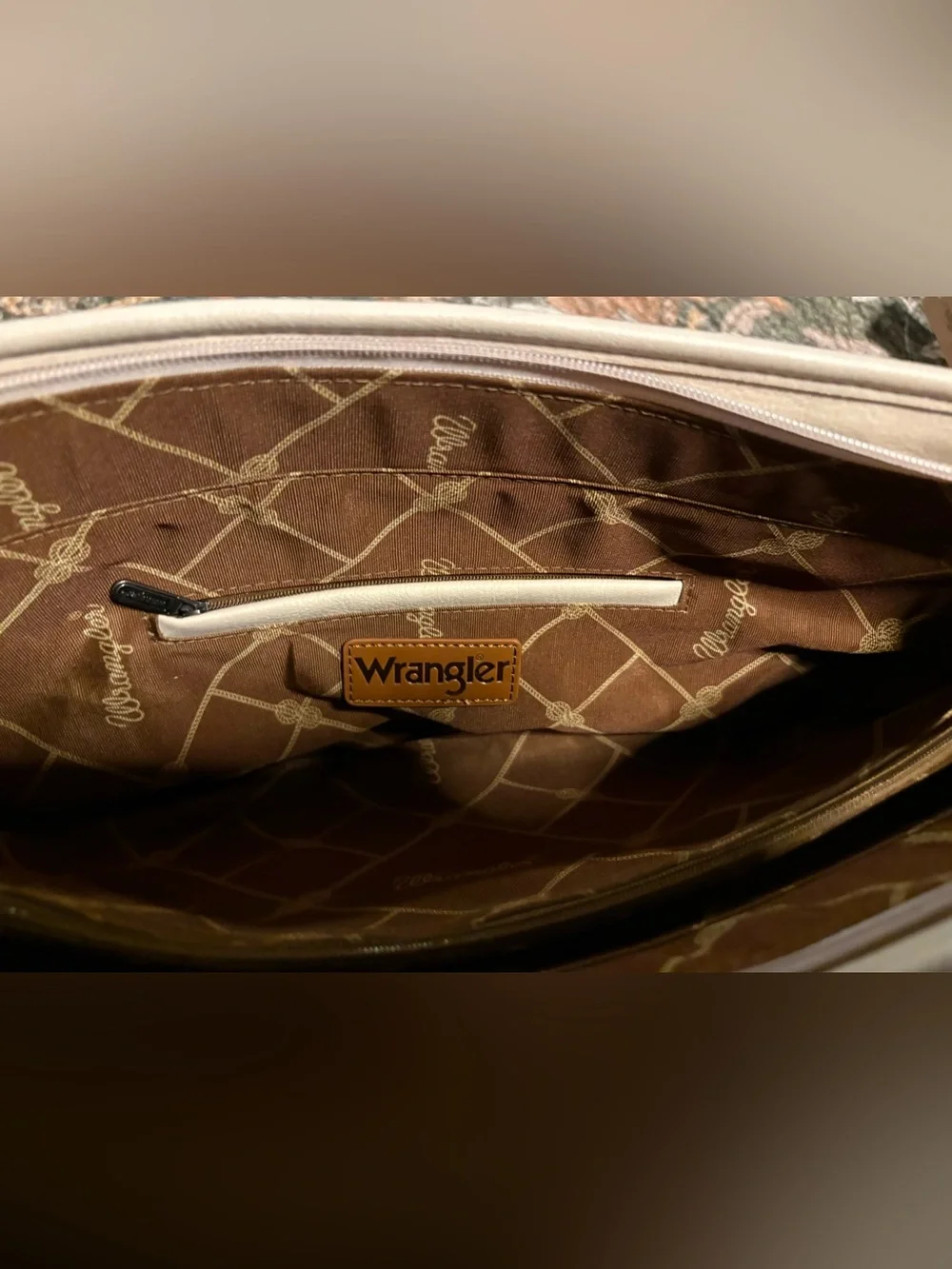 Wrangler Sunflower Bag